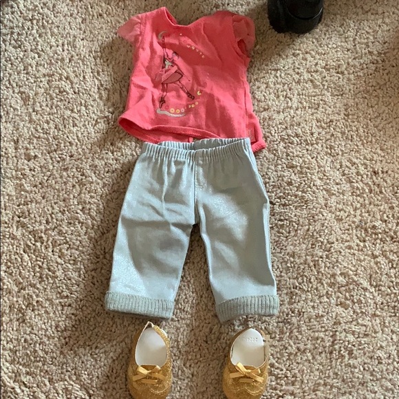 An Isabelle American Girl Doll - Picture 6 of 8